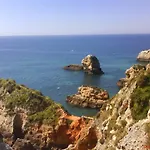 Apart Otel Coral Do Vau 4*