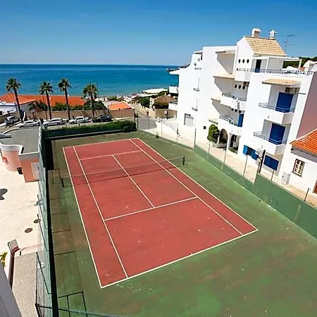 Apartmanhotel Coral Do Vau 4*