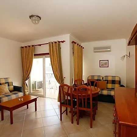 Coral Do Vau Ξενοδοχείο με διαμερίσματα 4*