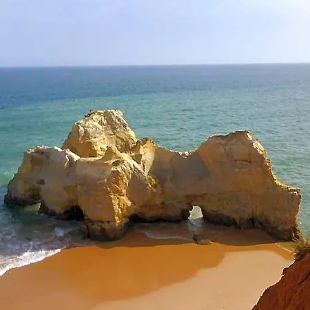Ξενοδοχείο με διαμερίσματα Coral Do Vau
