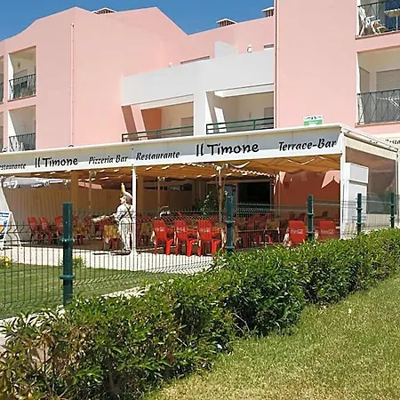 Ξενοδοχείο με διαμερίσματα Coral Do Vau 4*
