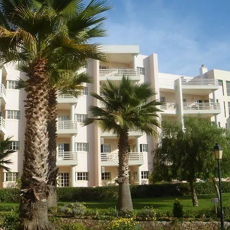 Coral Do Vau Apart Otel 4*